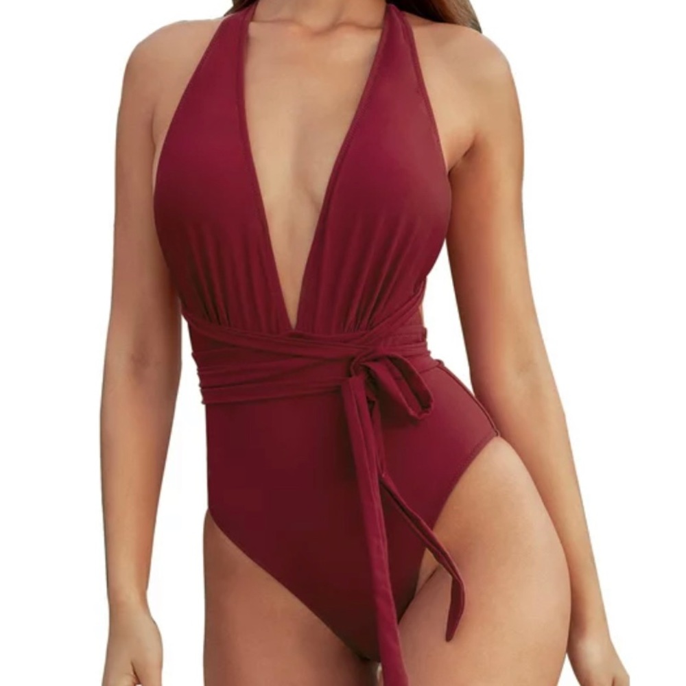 🆕One Piece Sexy Deep V Neck Swimsuit
